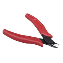 Load image into Gallery viewer, Klein Tools D2755 Diagonal Cutting Pliers Flush Cutter Lightweight 5-Inch

